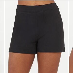 Spanx Polished 4” Shorts